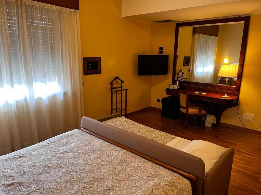 Grand Hotel Excelsior Chianciano Terme Buitenkant foto